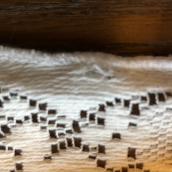 Doily Lace Oval Scalloped Edge Place Mats (4) 17.5" x 12" - Picture 9 of 9